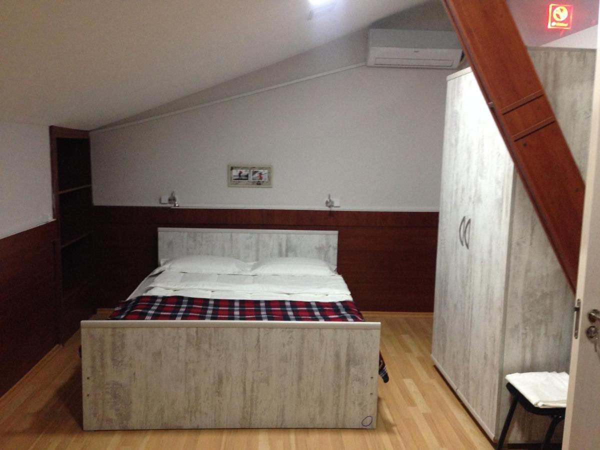 Hostel Portal Тбилиси Экстерьер фото
