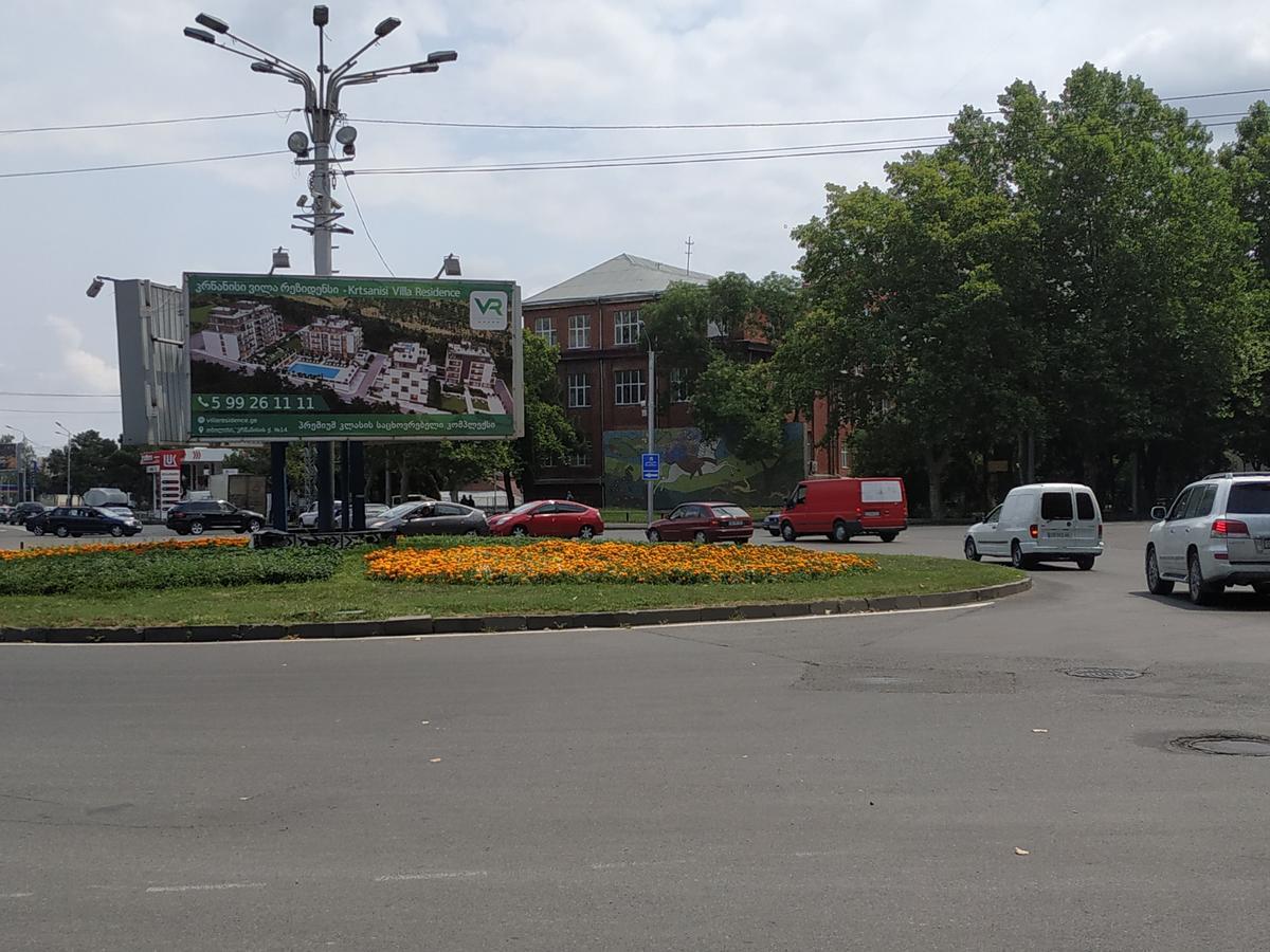 Hostel Portal Тбилиси Экстерьер фото
