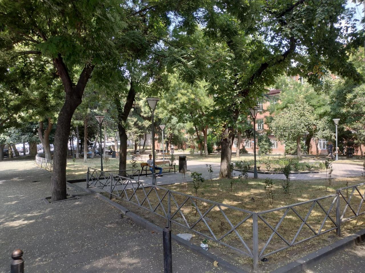 Hostel Portal Тбилиси Экстерьер фото