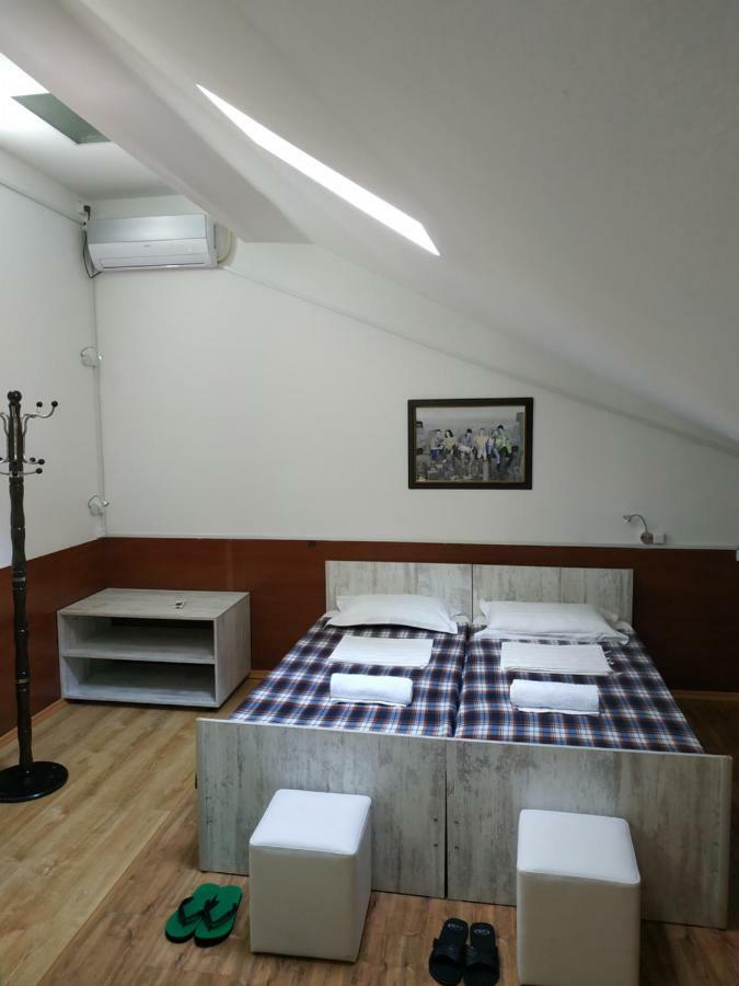 Hostel Portal Тбилиси Экстерьер фото