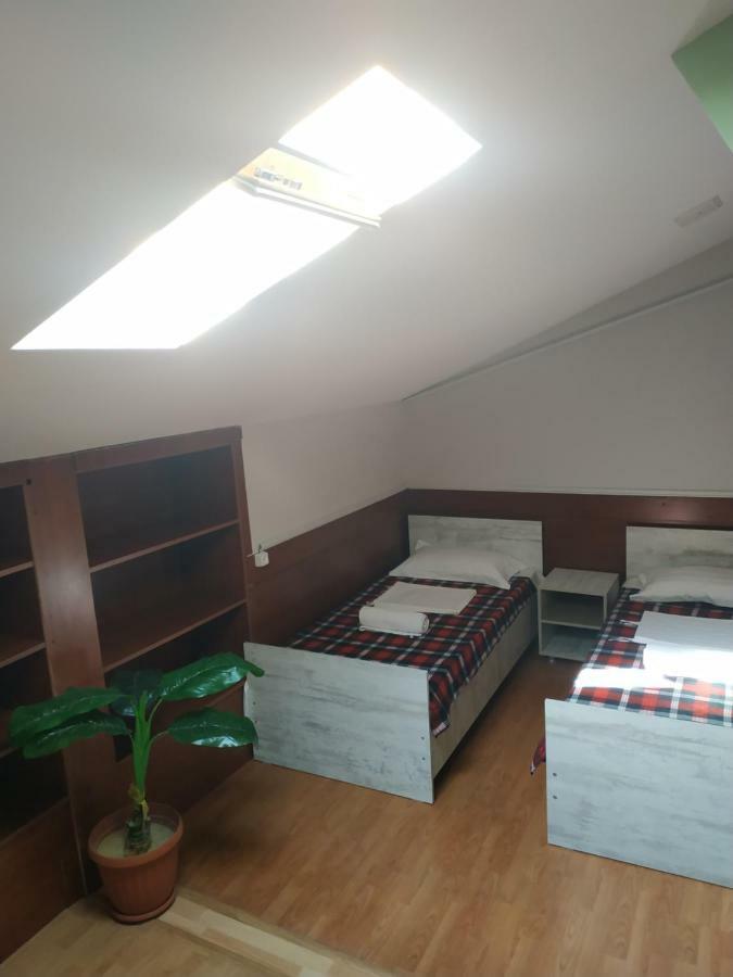 Hostel Portal Тбилиси Экстерьер фото