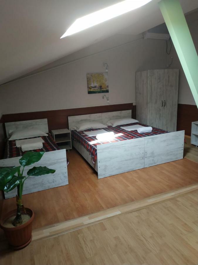 Hostel Portal Тбилиси Экстерьер фото