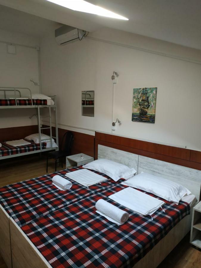 Hostel Portal Тбилиси Экстерьер фото