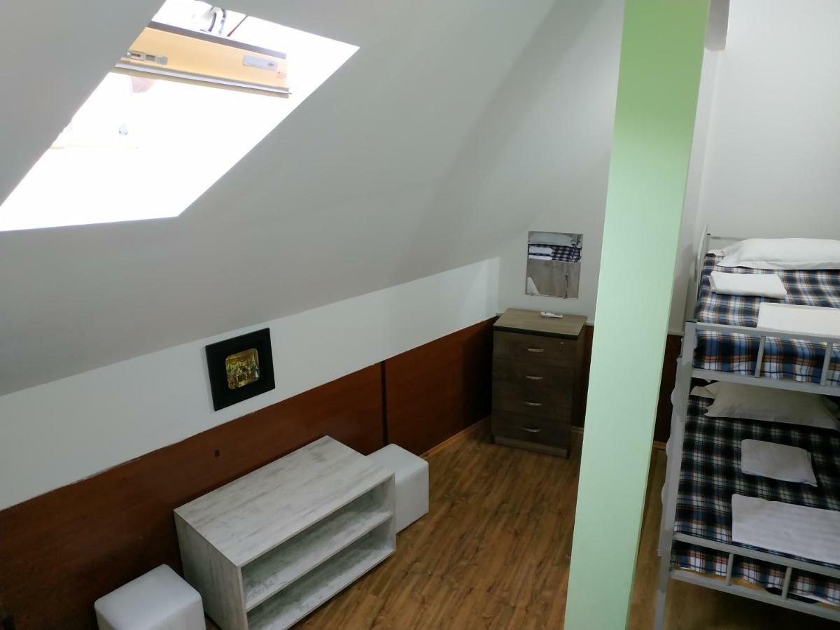 Hostel Portal Тбилиси Экстерьер фото